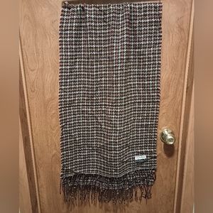 Men Women Giorgio Armani Le Collezioni Italy 100% Wool Luxury Italian Scarf Wrap